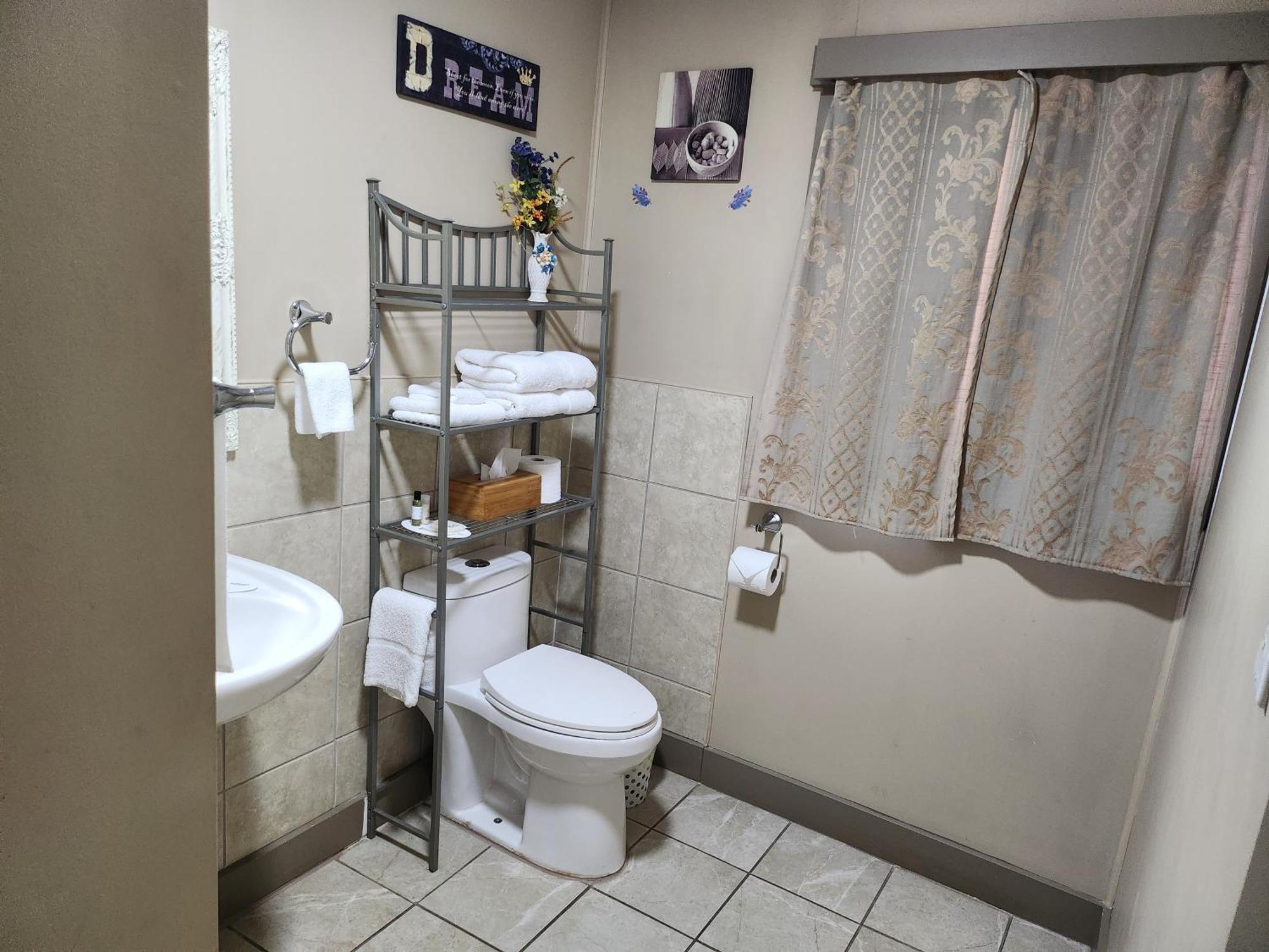 داوسون كريك Alahart Motel المظهر الخارجي الصورة